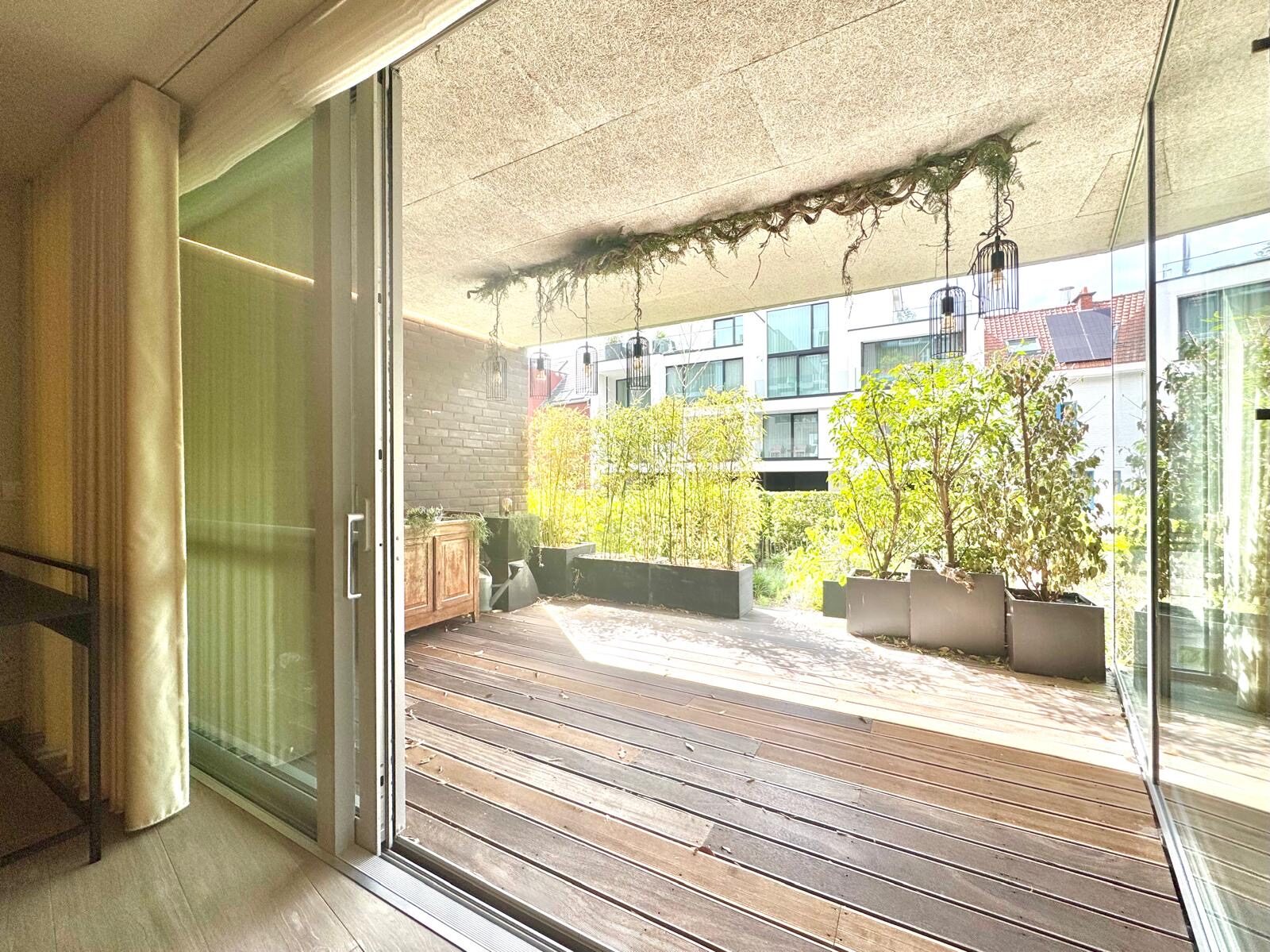 Ruim appartement met zonnige tuin, foto 1